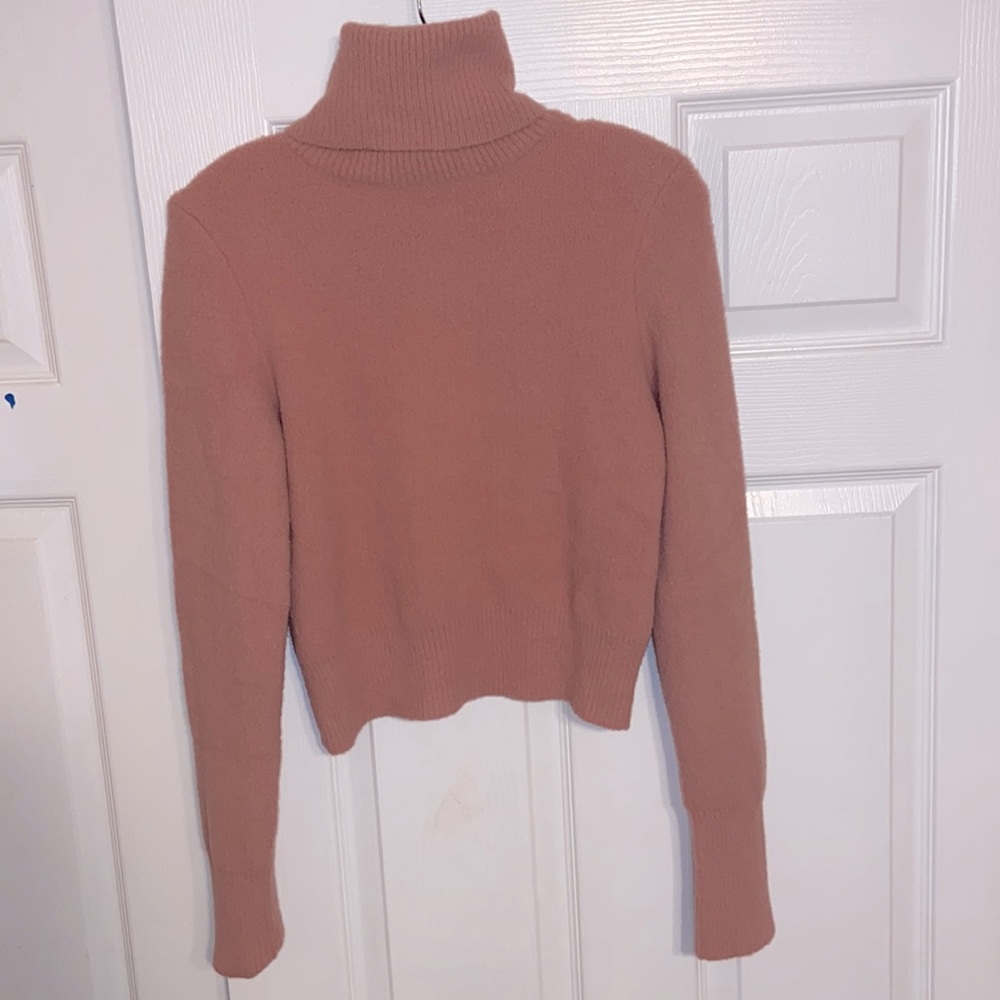 ZARA Cropped Light Pink Turtle Neck Sweater